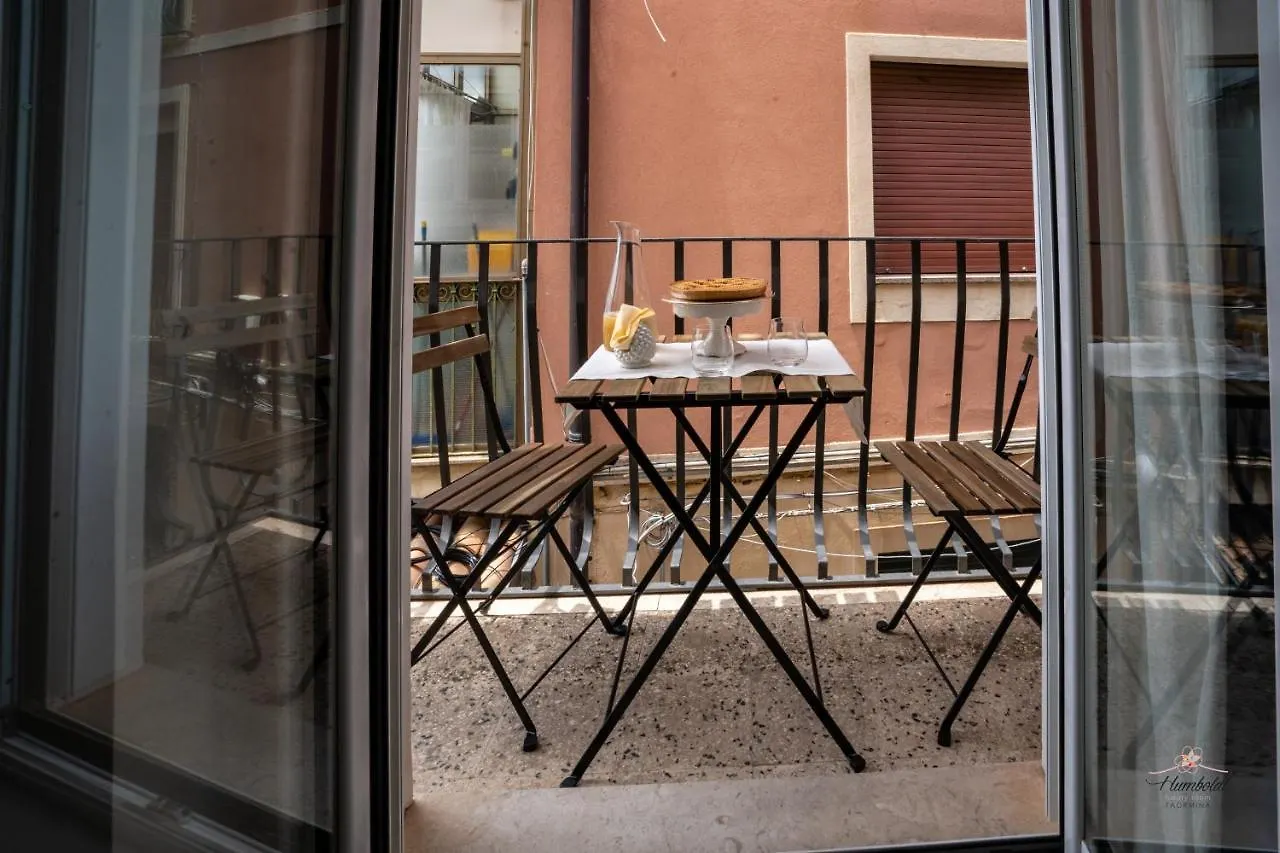 Humboldt Luxury Rooms Taormina Itália