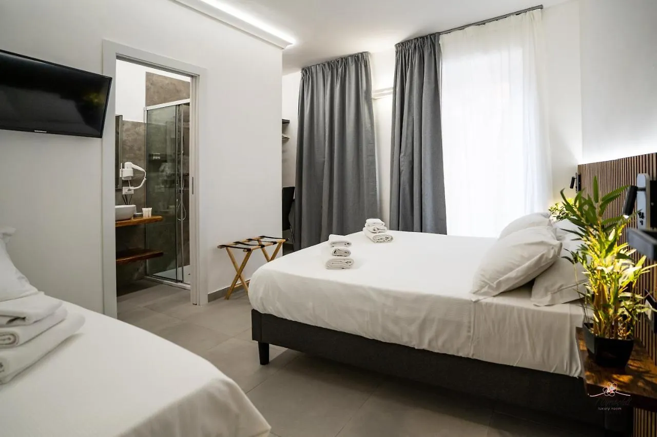 Humboldt Luxury Rooms Ταορμίνα Πανσιόν